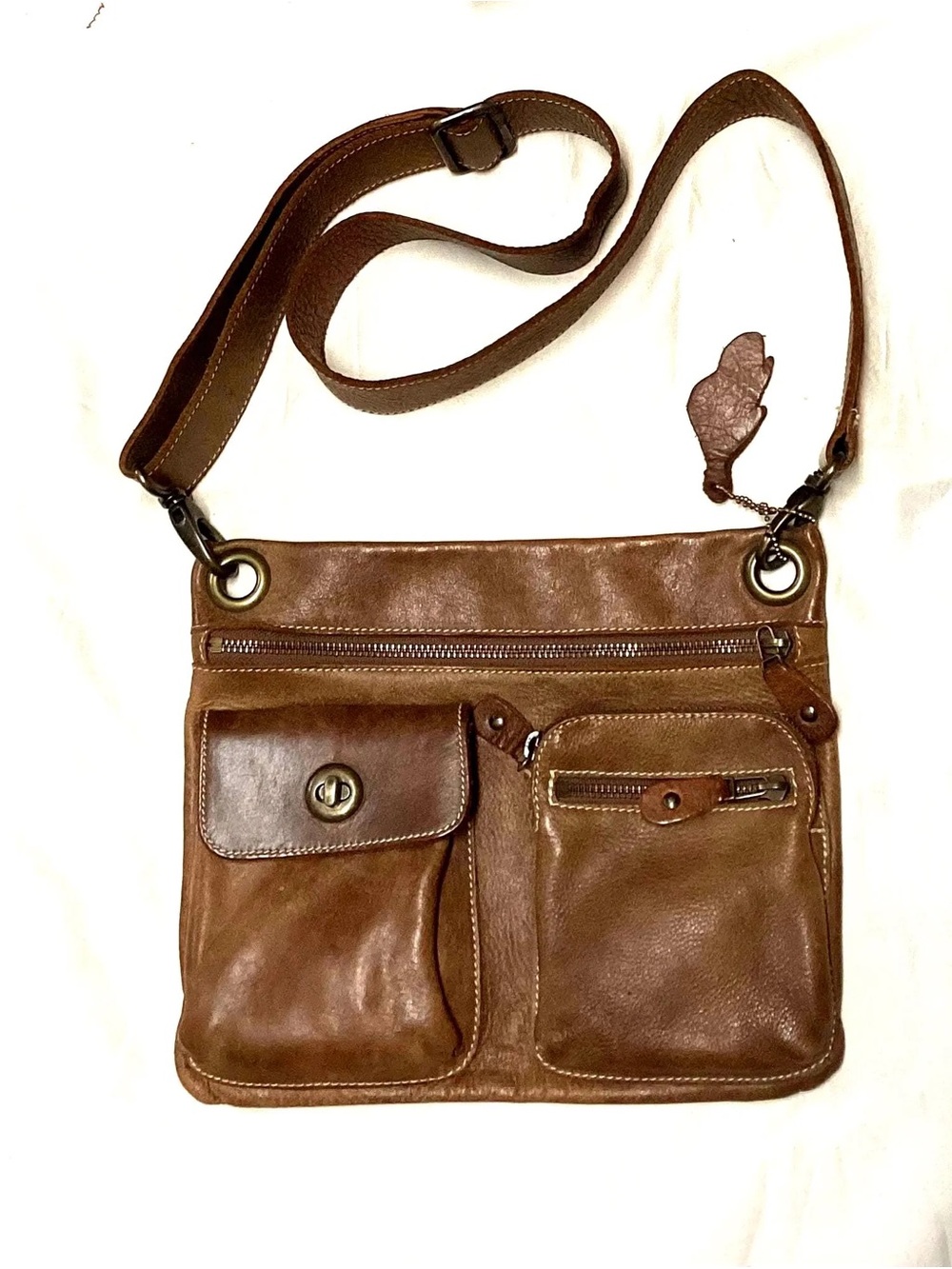 ROOTS crossbody